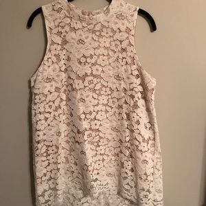 NWT Lace Hi-Low Sleeveless Top